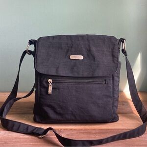 Baggallini Black Nylon Crossbody Bag